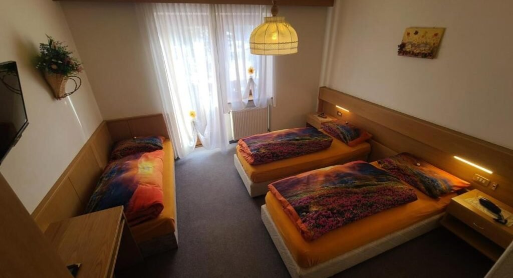 avis sur hotel garni ongaro chambre avis sur hotel garni ongaro chambre